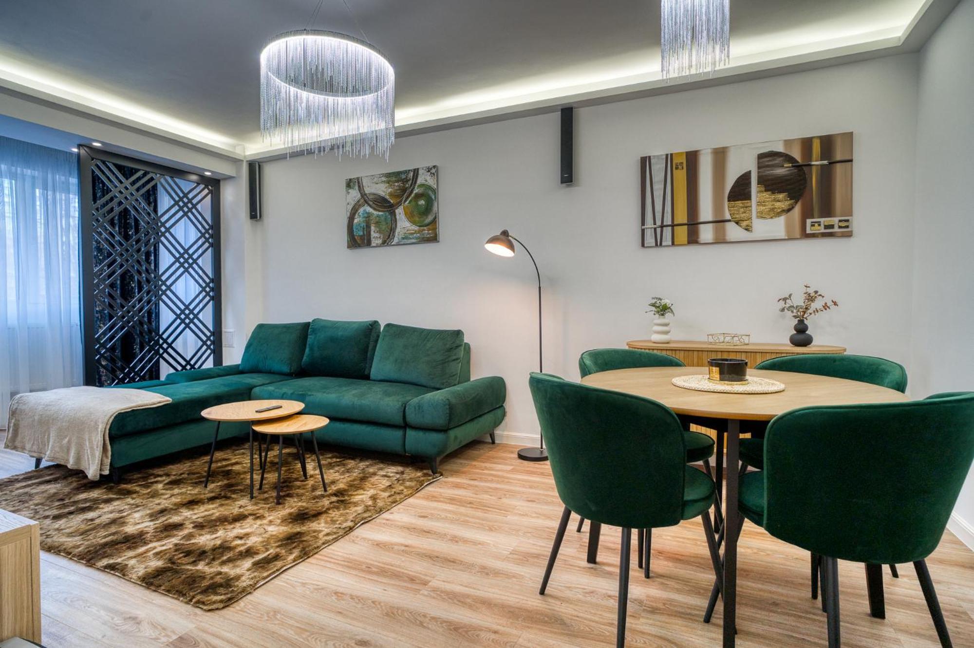 City Chic Retreat: Newly Renovated 1Br Apartment Bukarest Exteriör bild